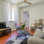 Typique - 2 Bedrooms,typical Apartment-old Town *