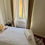 Typique - 2 Bedrooms,typical Apartment-old Town