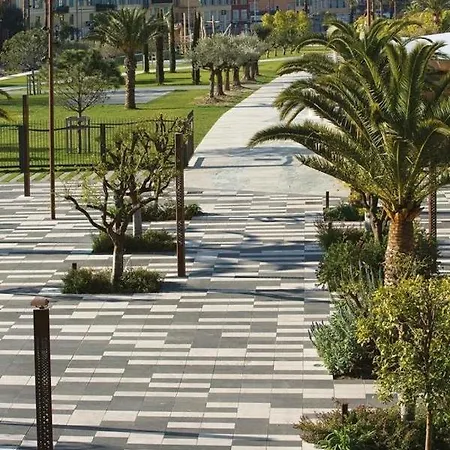 Typique - 2 Bedrooms,typical Apartment-old Town نيس