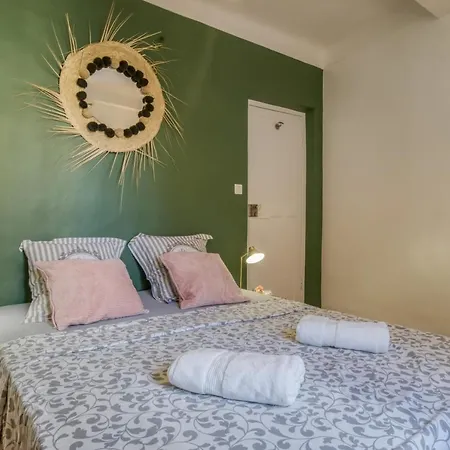Apartamento Typique - 2 Bedrooms,typical Apartment-old Town *