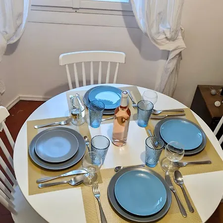 Apartamento Typique - 2 Bedrooms,typical Apartment-old Town Niza