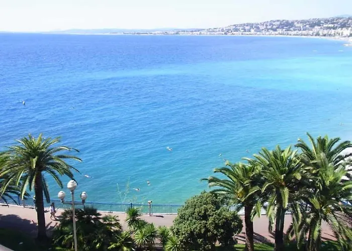 Typique - 2 Bedrooms,typical Apartment-old Town Nice
