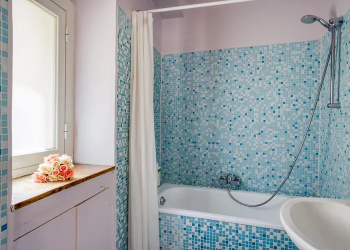Typique - 2 Bedrooms,typical Apartment-old Town Apartmán Nice